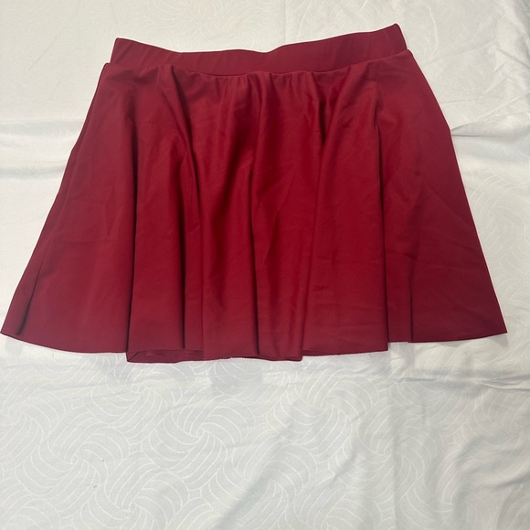 SHEIN Pink and Red Bikini Set with Ruffle Details - Picture 7 of 11